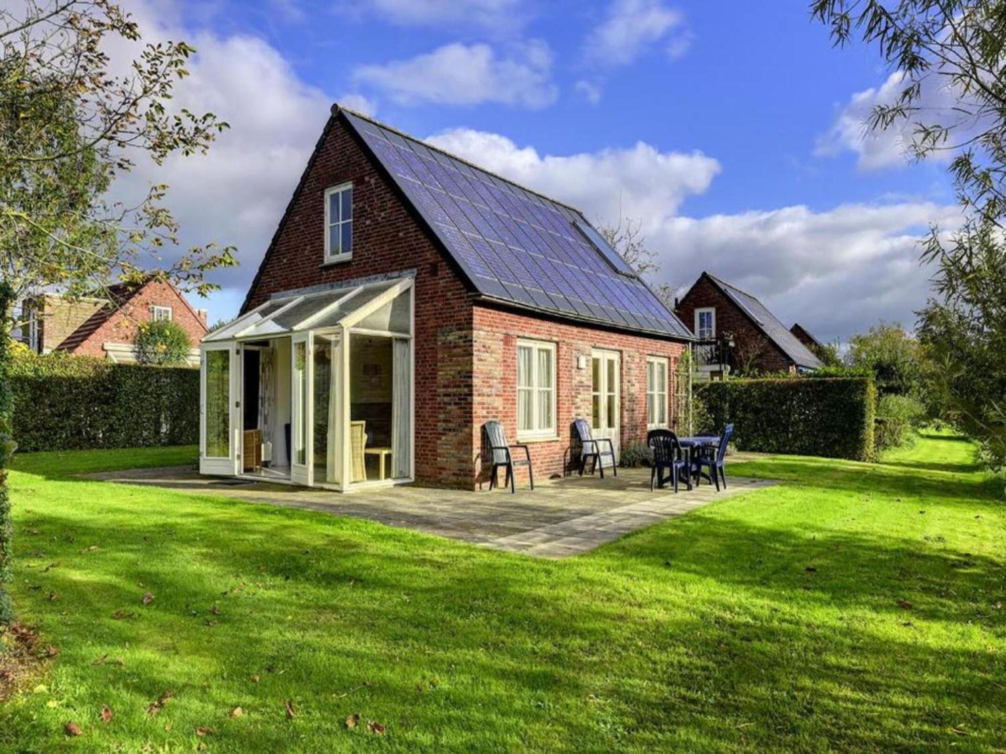 Fantastic Bungalow On Texel De Cocksdorp  Dış mekan fotoğraf